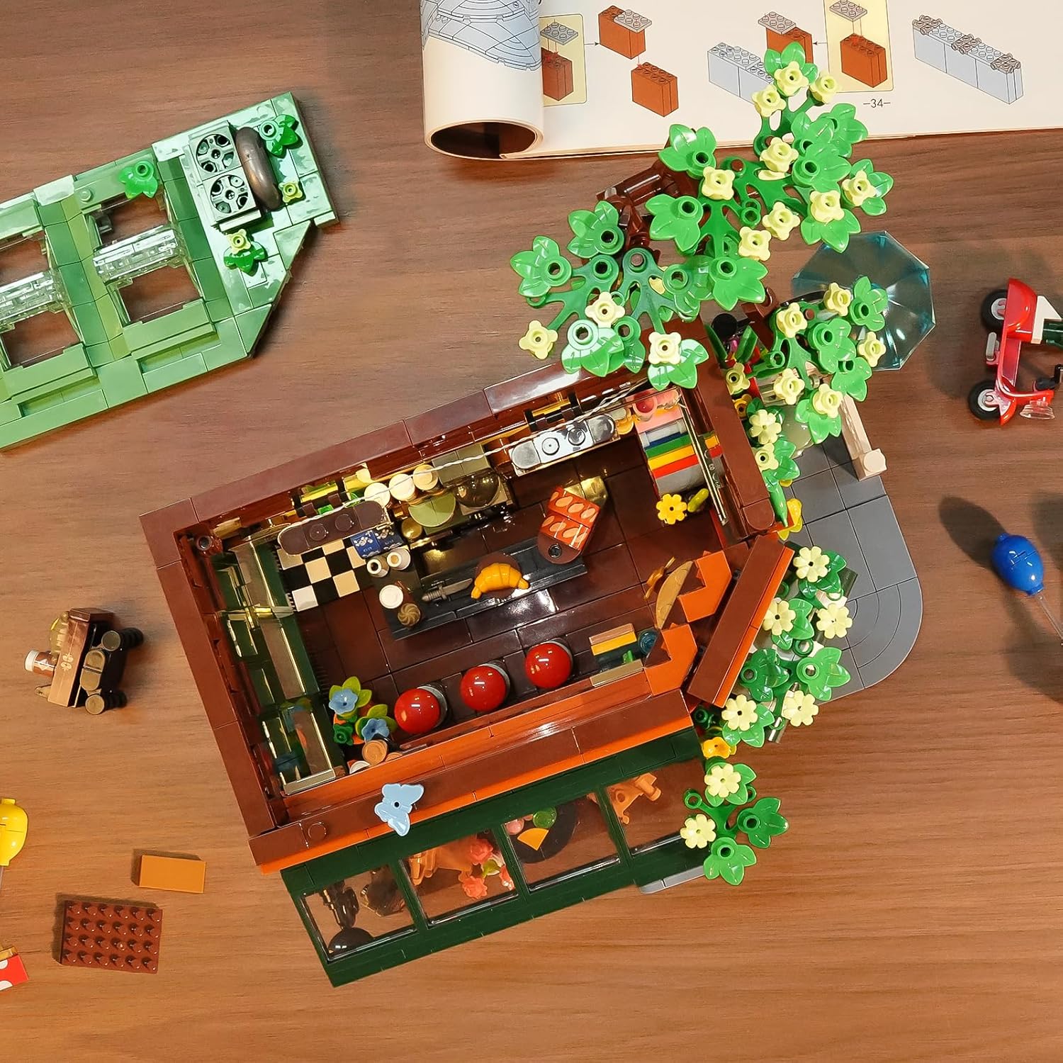 City Street Café House Building Set with Lights