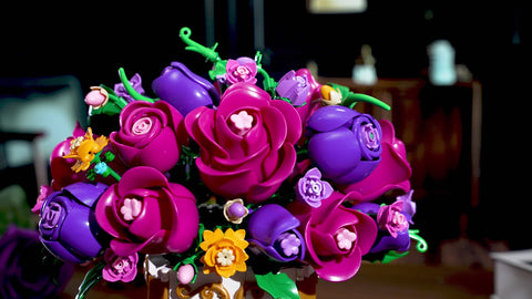 Purple Rose Flower Building Set with Vase