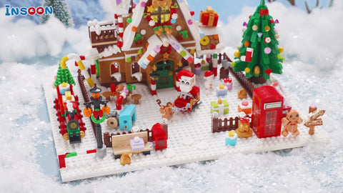 Advent Calendar 2025 Gingerbread House Mini Building Set with Lights